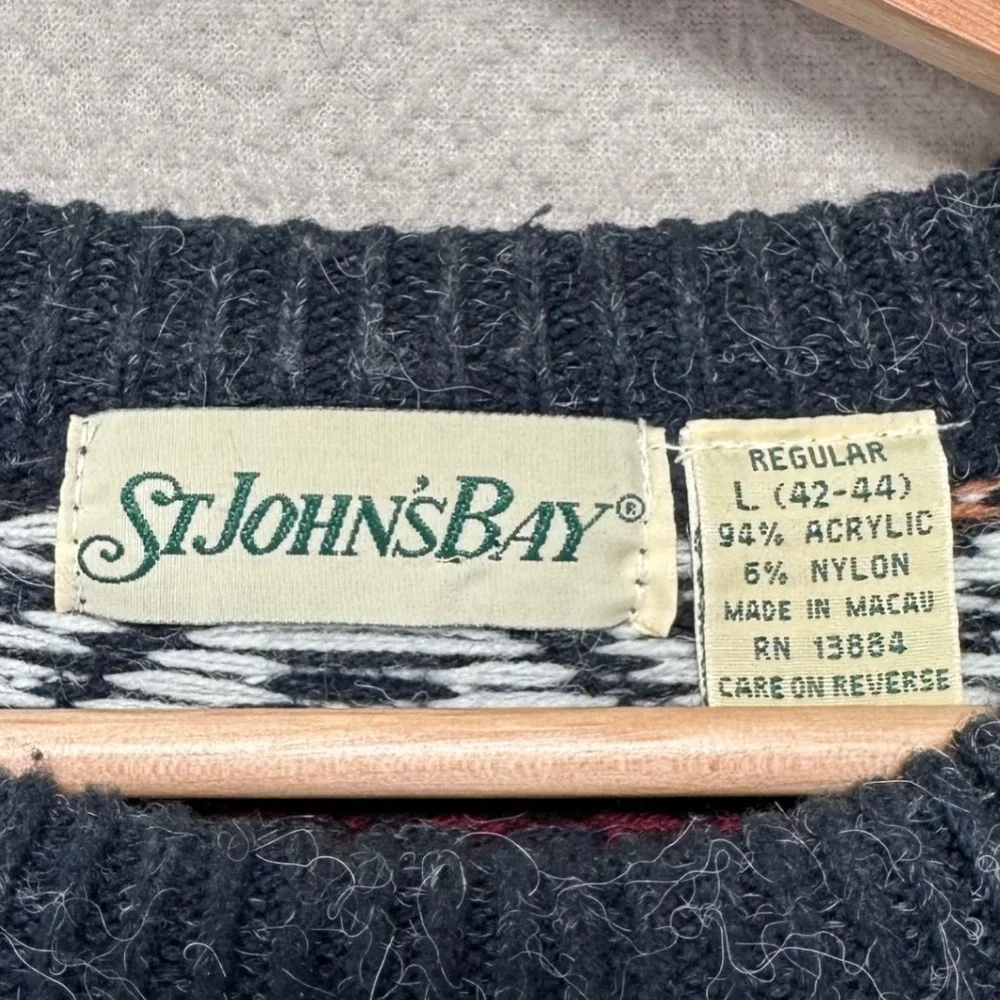 Vintage St. John's‎ Bay Sweater Mens Large Snowflake Chunky Knit Crewneck Nordic